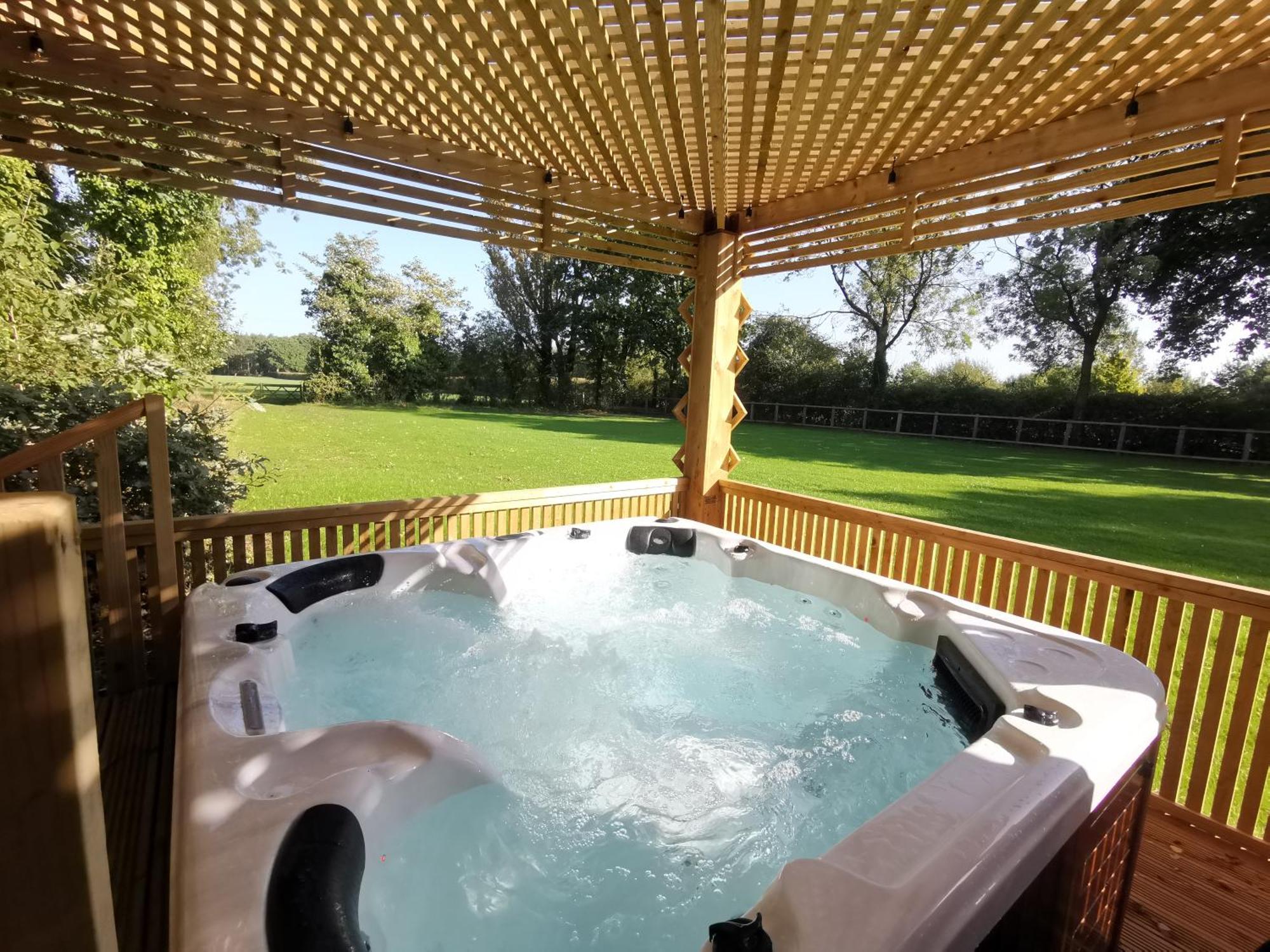 Spacious 4 Bed Family Cottage In Parkland Setting ヨーク エクステリア 写真